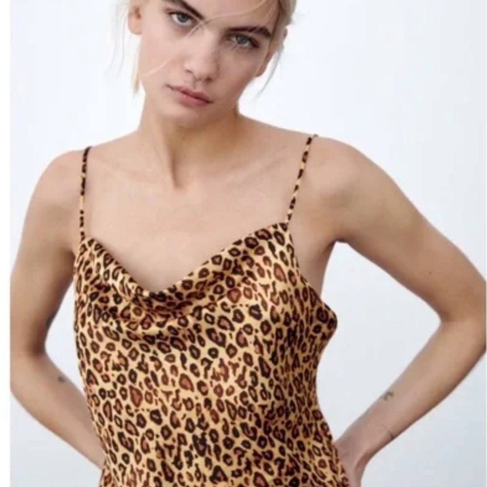 Cheetah/Leopard Print Satin Top